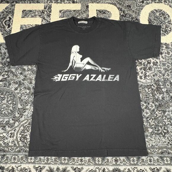 Iggy Azalea Walk A Mile Graphic T-shirt Men M Black I Am The Stripclub Music - Picture 1 of 5